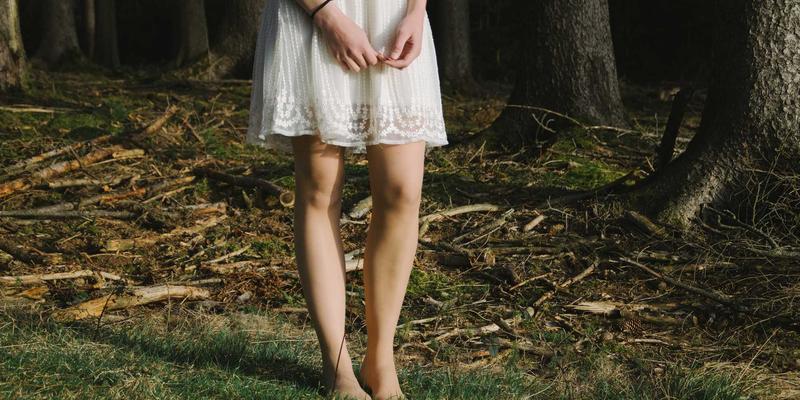 股票筛选进阶指南：构建量化“护城河”分析器，识别具备长期竞争优势的公司