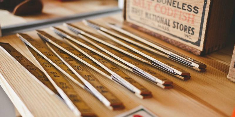 超越传统筛选：基于分析师预期修正的智能选股工具如何捕捉市场共识变化